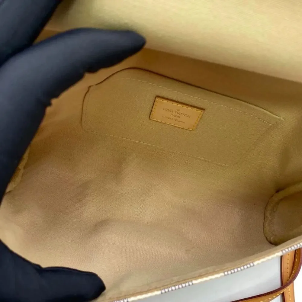 Louis Vuitton Women Pre-Loved Bag Very Good Condition